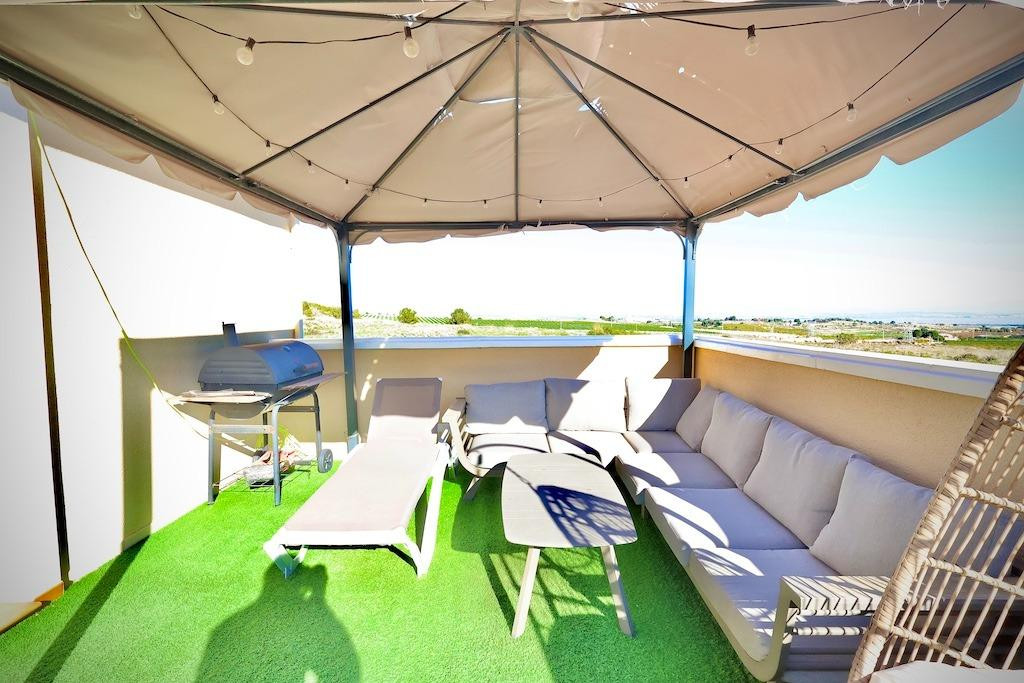 Se vende Villa - Chalet de 4 dormitorios en Costa Blanca, Alicante, España