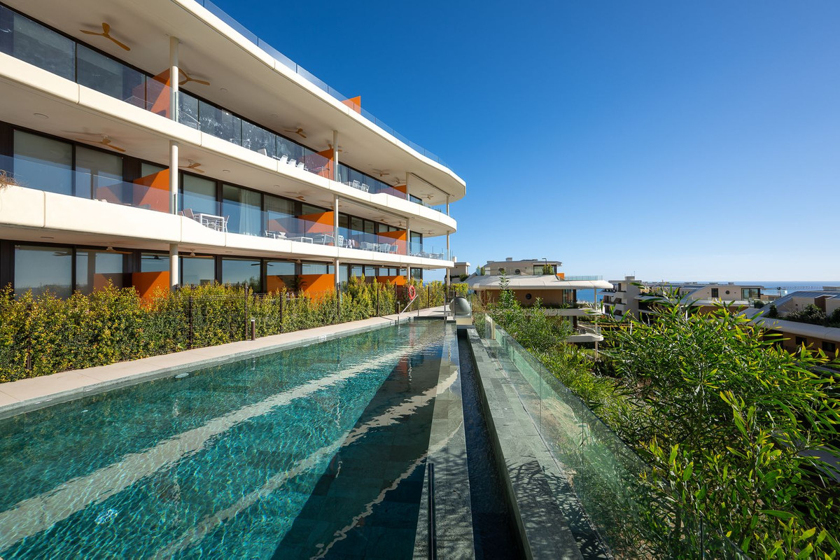 3 Bed Apartment for sale in Fuengirola Costa Del Sol, Málaga, Spain