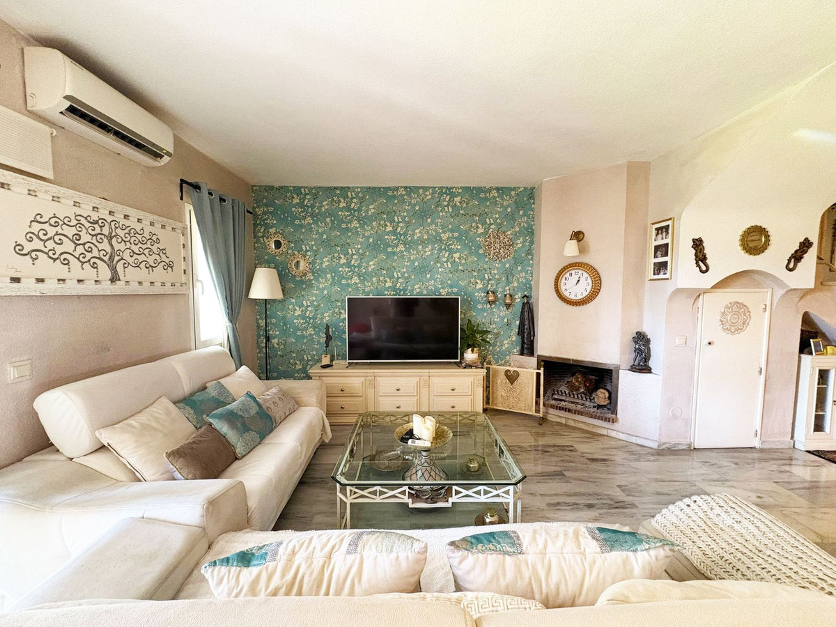 3 Bed Townhouse for sale in Bel Air Costa Del Sol, Málaga, Spain