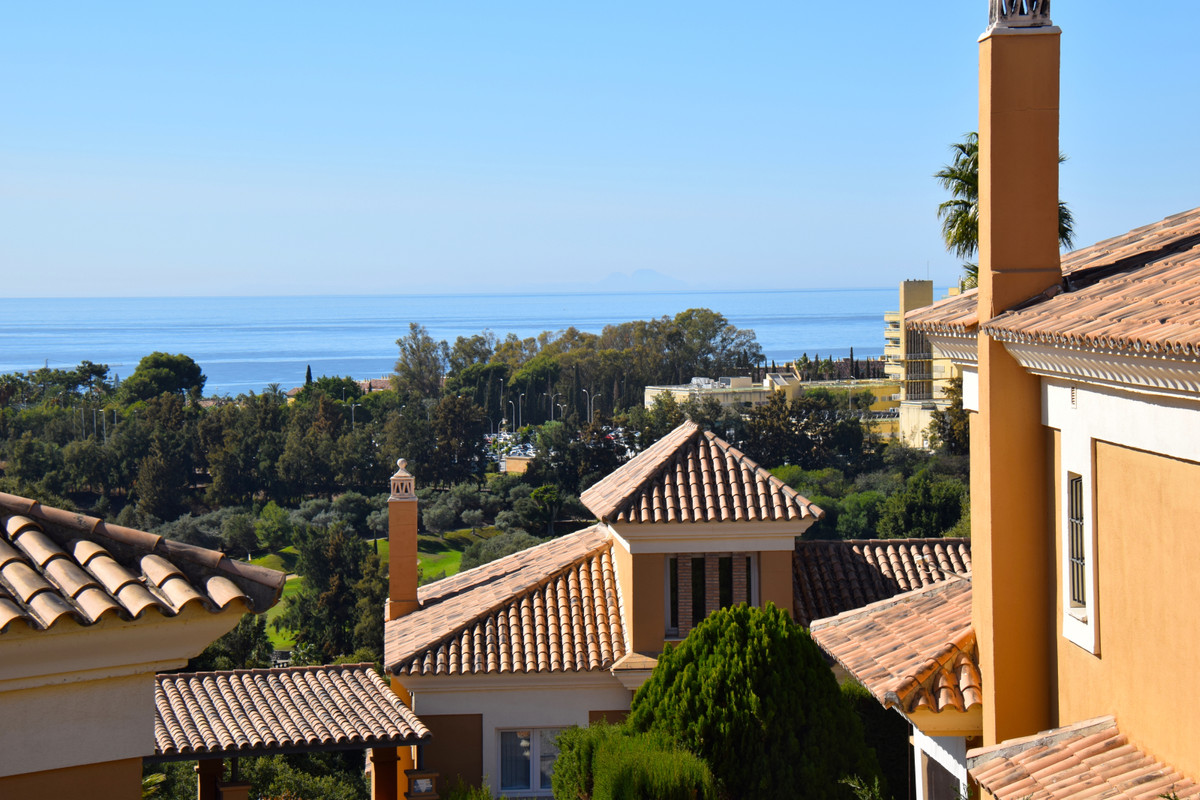 Se vende Pareada de 5 dormitorios en Costa Del Sol, Málaga, España