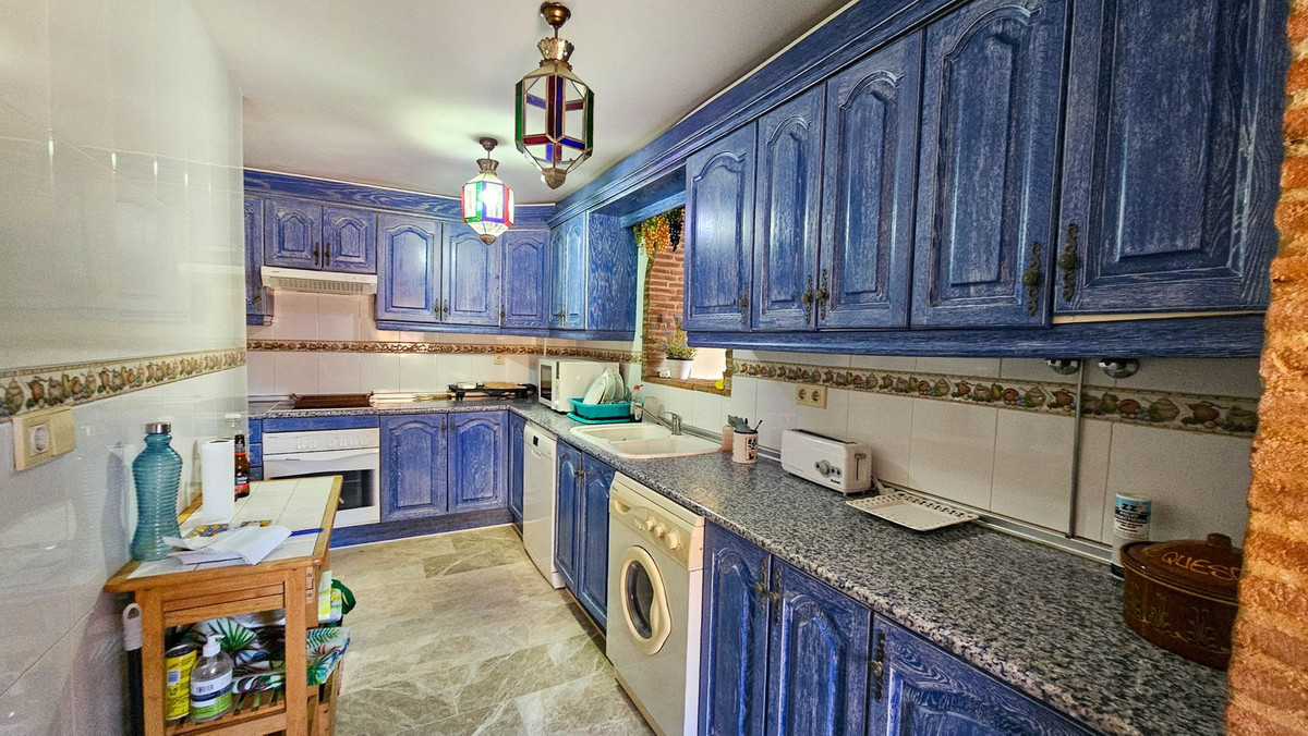 4 Bed Townhouse for sale in Casares Playa Costa Del Sol, Málaga, Spain