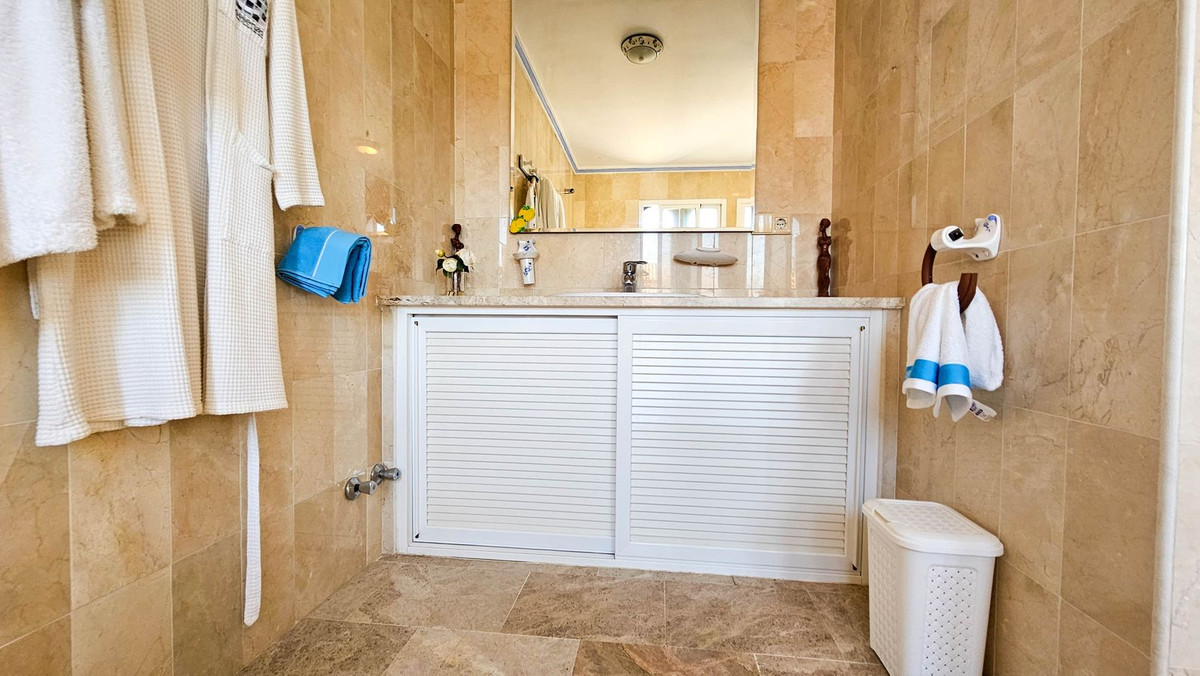 4 Bed Townhouse for sale in Casares Playa Costa Del Sol, Málaga, Spain