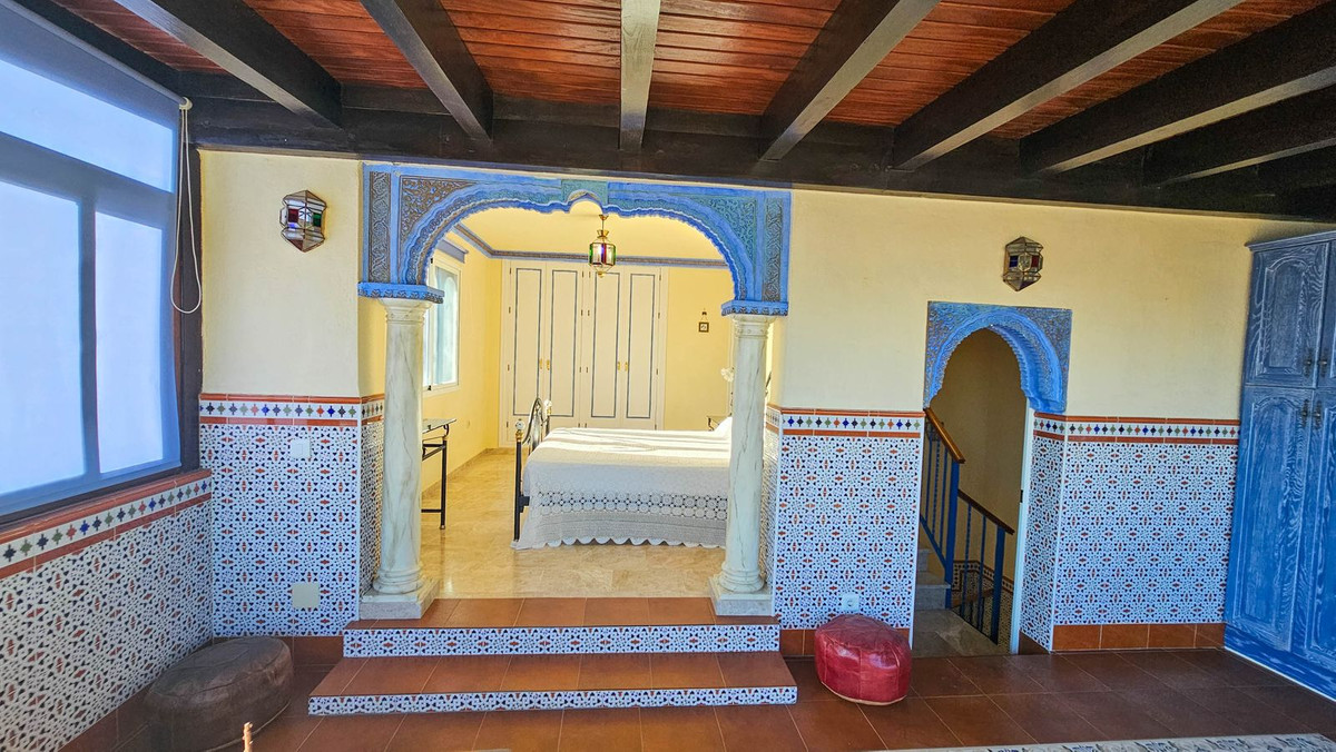 4 Bed Townhouse for sale in Casares Playa Costa Del Sol, Málaga, Spain