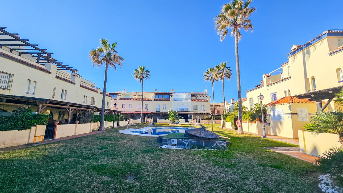4 Bed Townhouse for sale in Casares Playa Costa Del Sol, Málaga, Spain