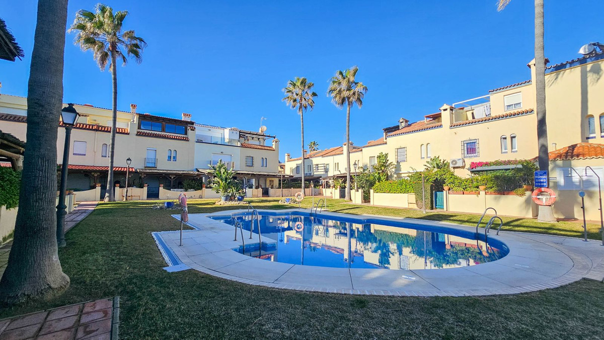 4 Bed Townhouse for sale in Casares Playa Costa Del Sol, Málaga, Spain