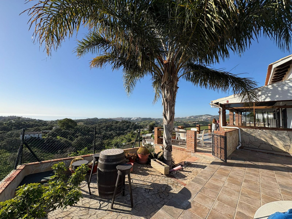 3 Bed Townhouse for sale in La Cala De Mijas Costa Del Sol, Málaga, Spain