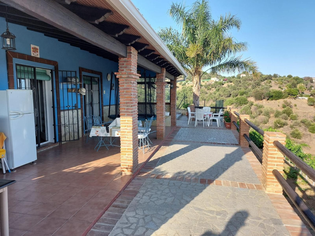 3 Bed Townhouse for sale in La Cala De Mijas Costa Del Sol, Málaga, Spain