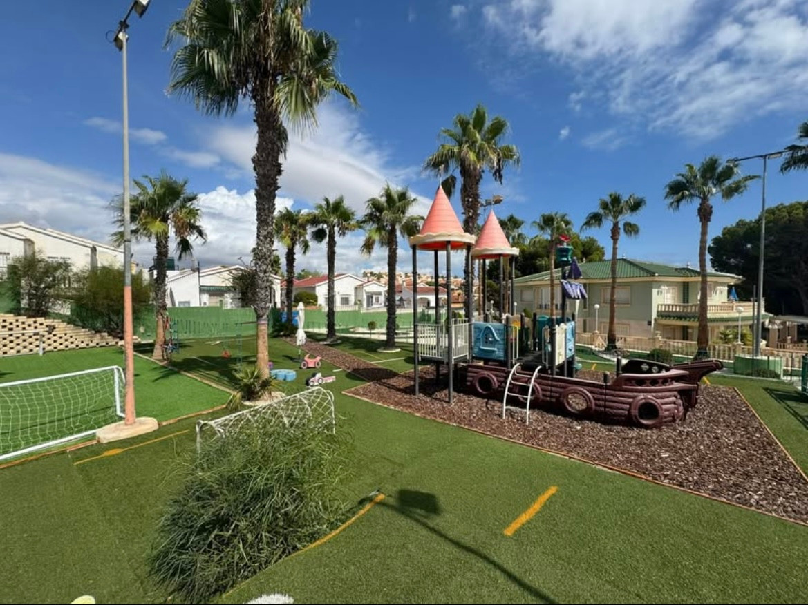 Se vende Restaurante  en Costa Blanca, Alicante, España