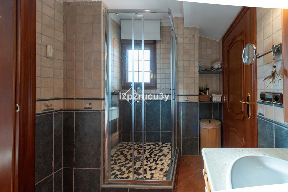 4 Bed Townhouse for sale in Calpe Costa Blanca, Alicante, Spain