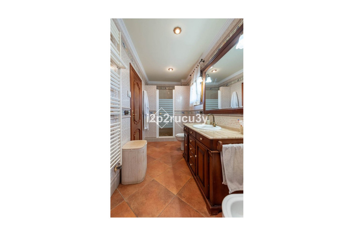 4 Bed Townhouse for sale in Calpe Costa Blanca, Alicante, Spain