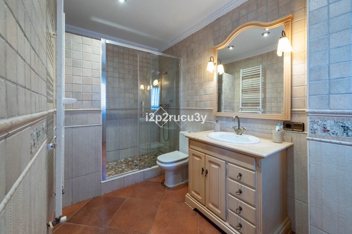 4 Bed Townhouse for sale in Calpe Costa Blanca, Alicante, Spain