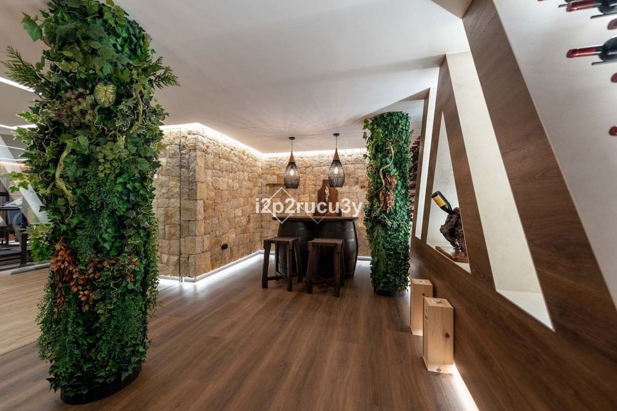 4 Bed Townhouse for sale in Calpe Costa Blanca, Alicante, Spain