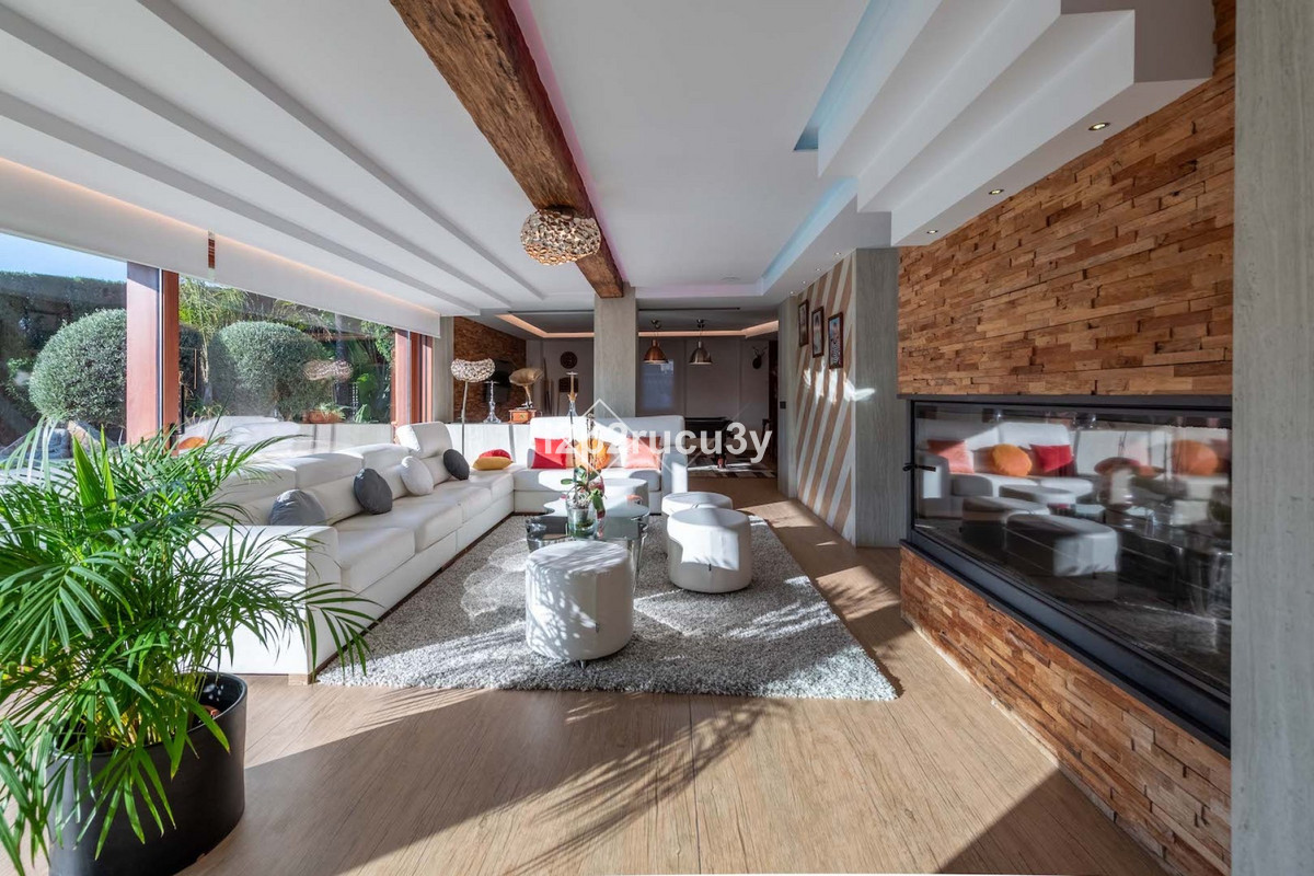 4 Bed Townhouse for sale in Calpe Costa Blanca, Alicante, Spain