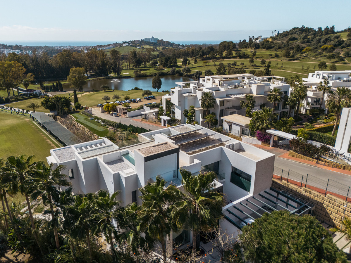 Se vende Villa - Chalet de 4 dormitorios en Costa Del Sol, Málaga, España