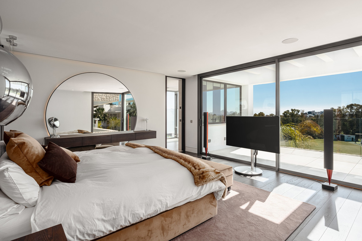Se vende Villa - Chalet de 4 dormitorios en Costa Del Sol, Málaga, España