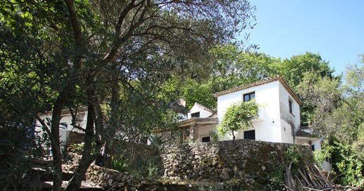 10 Bed Townhouse for sale in Casares Costa Del Sol, Málaga, Spain