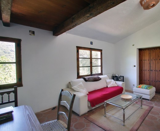 10 Bed Townhouse for sale in Casares Costa Del Sol, Málaga, Spain