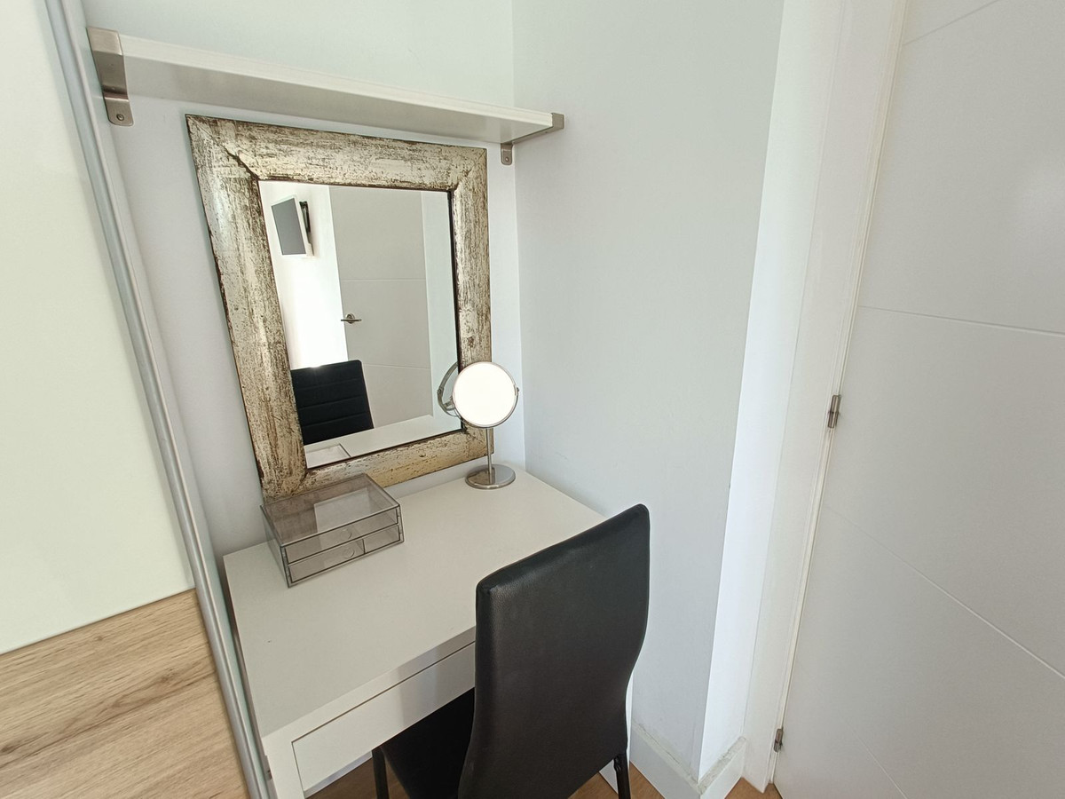 2 Bed Apartment for sale in El Paraiso Costa Del Sol, Málaga, Spain