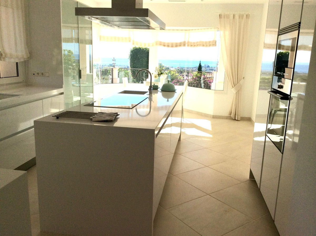 Se vende Villa - Chalet de 7 dormitorios en Costa Del Sol, Málaga, España