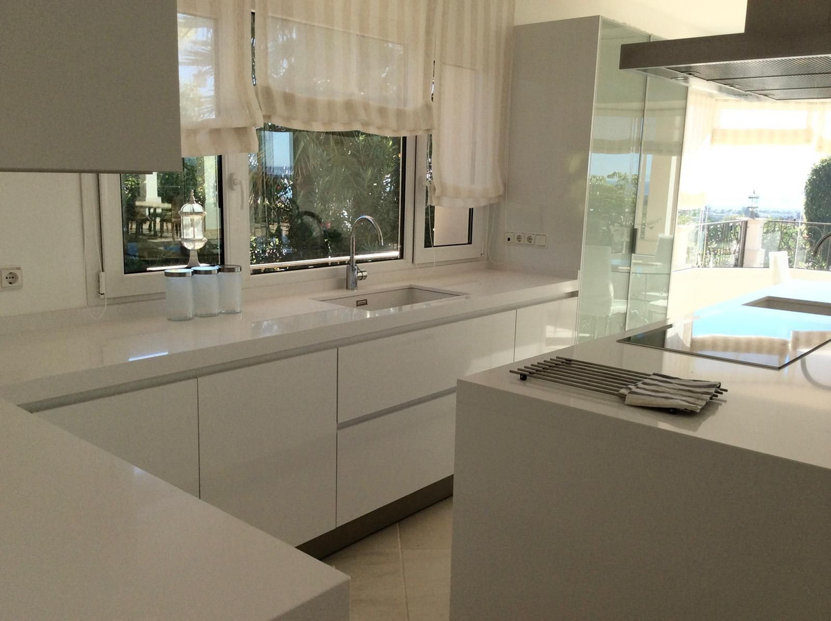Se vende Villa - Chalet de 7 dormitorios en Costa Del Sol, Málaga, España