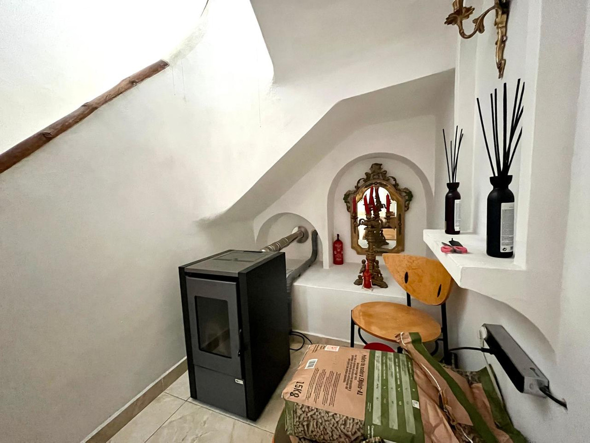 4 Bed Townhouse for sale in Villamartin Costa Blanca, Alicante, Spain