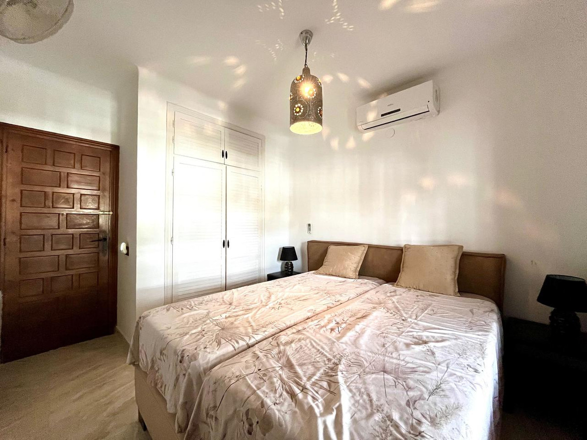 4 Bed Townhouse for sale in Villamartin Costa Blanca, Alicante, Spain