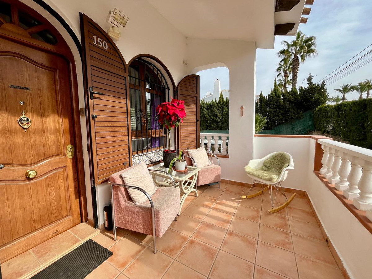 4 Bed Townhouse for sale in Villamartin Costa Blanca, Alicante, Spain