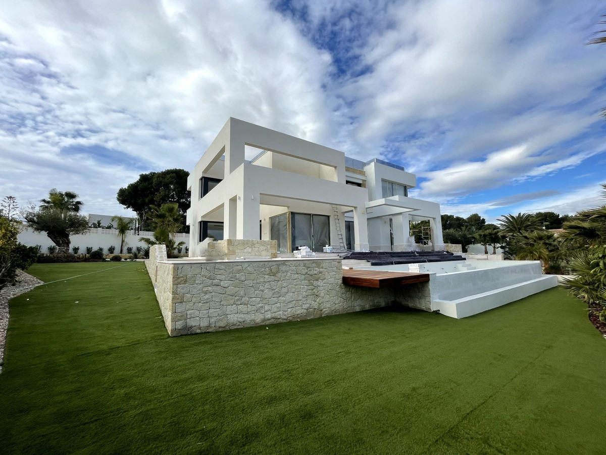 4 Bed Townhouse for sale in Benissa Costa Blanca, Alicante, Spain