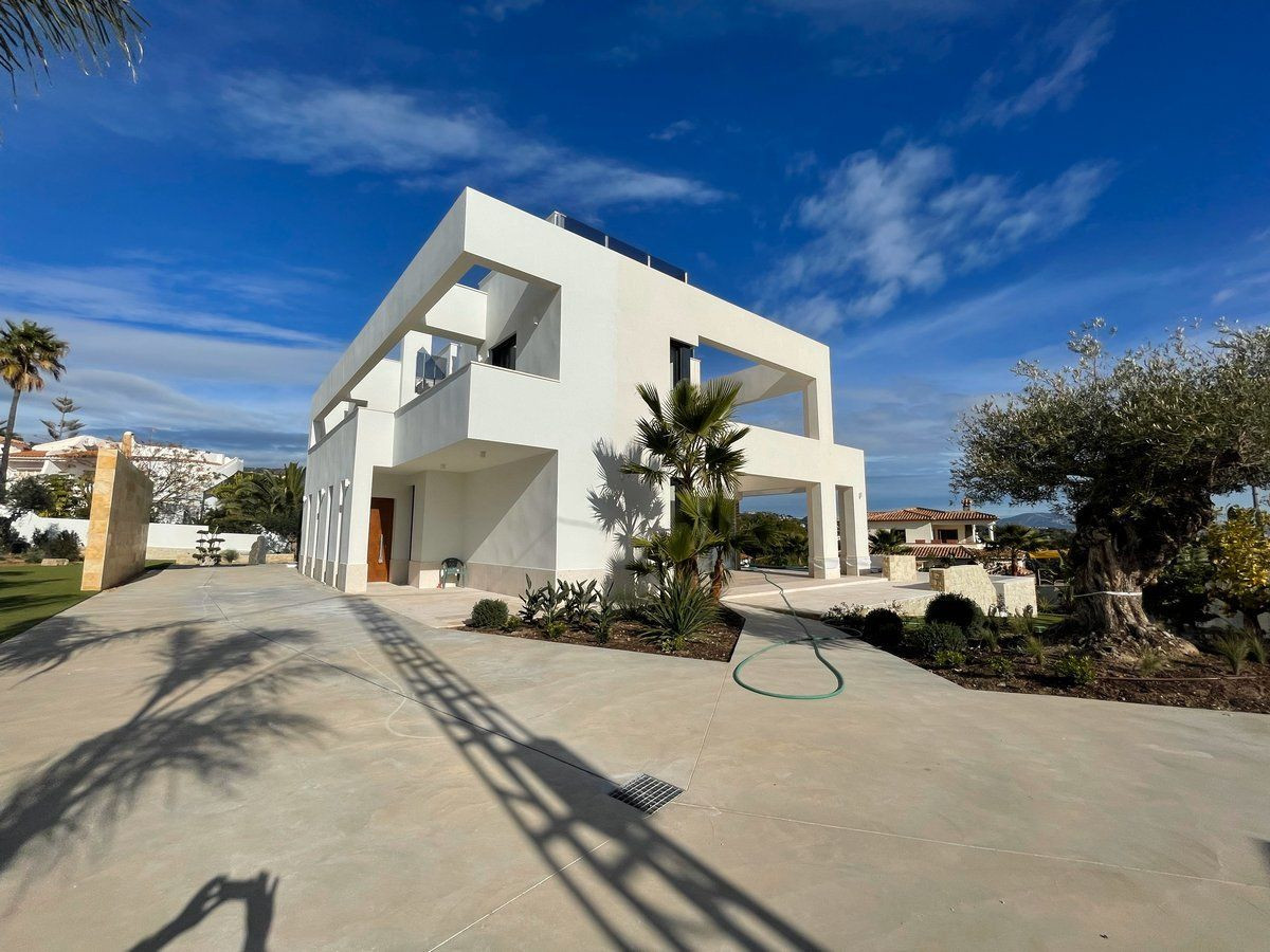 4 Bed Townhouse for sale in Benissa Costa Blanca, Alicante, Spain