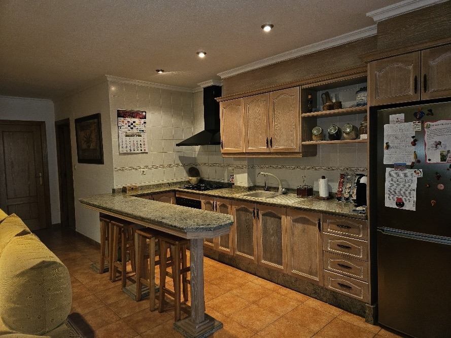 4 Bed Townhouse for sale in Monóvar Costa Blanca, Alicante, Spain
