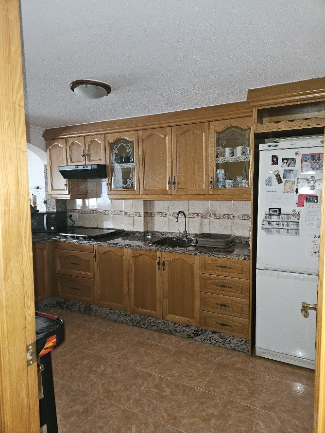 4 Bed Townhouse for sale in Monóvar Costa Blanca, Alicante, Spain