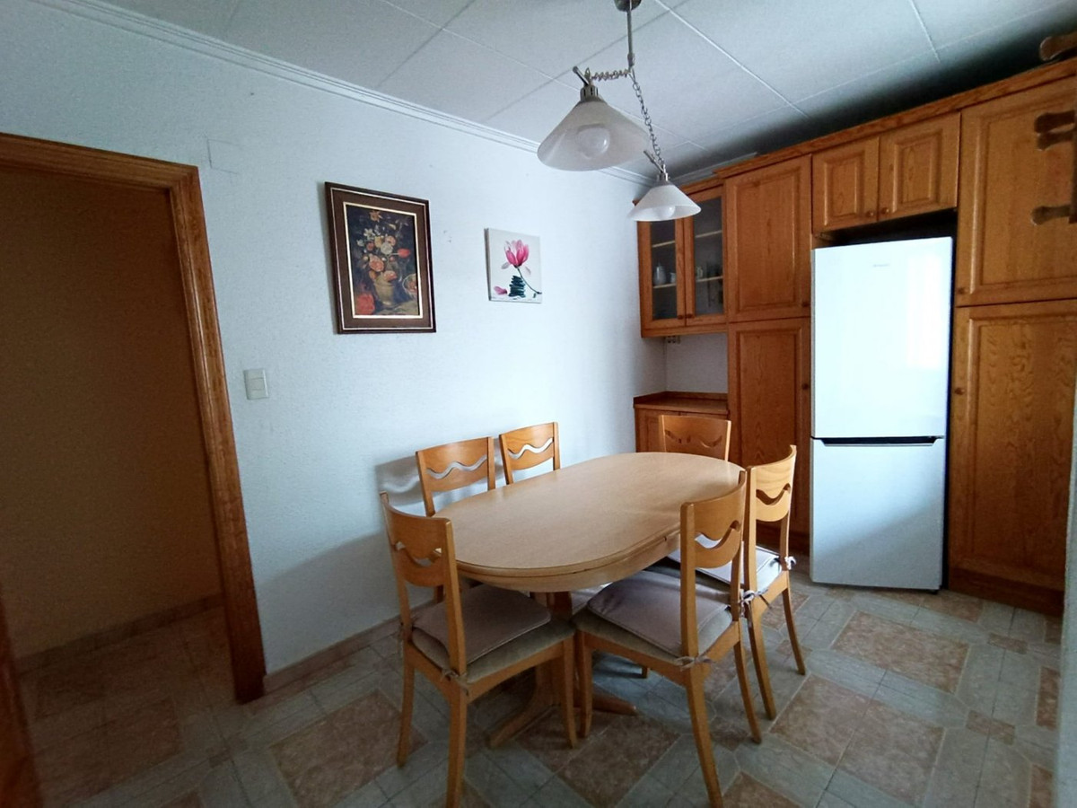 Se vende Apartamento Planta Media de 3 dormitorios en Costa Blanca, Alicante, España