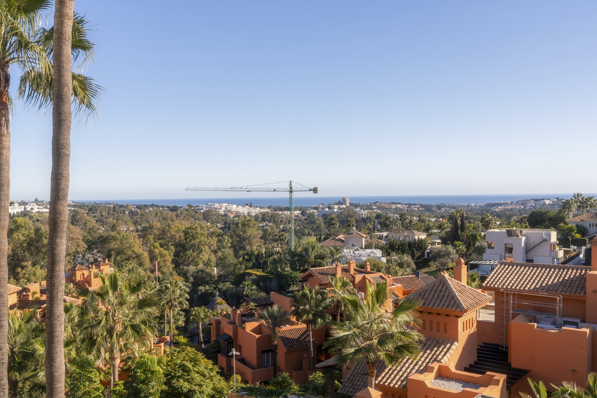 Se vende Apartamento Planta Media de 2 dormitorios en Costa Del Sol, Málaga, España