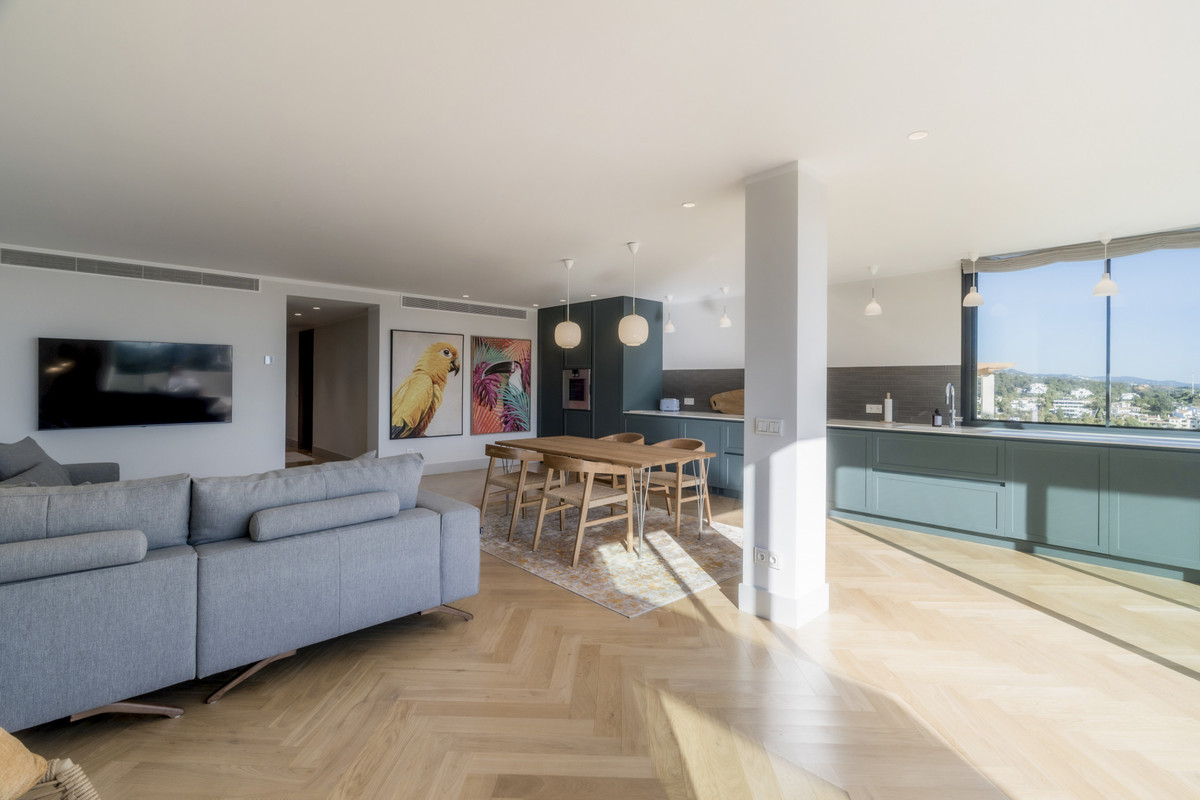 Se vende Apartamento Planta Media de 2 dormitorios en Costa Del Sol, Málaga, España