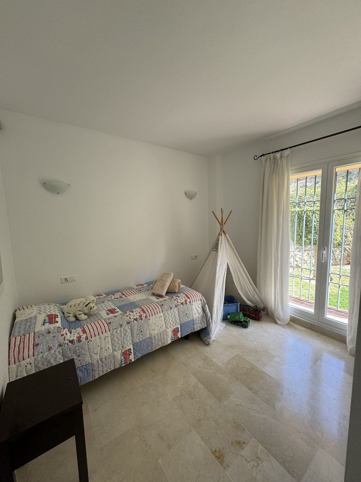 3 Bed Apartment for sale in Elviria Costa Del Sol, Málaga, Spain