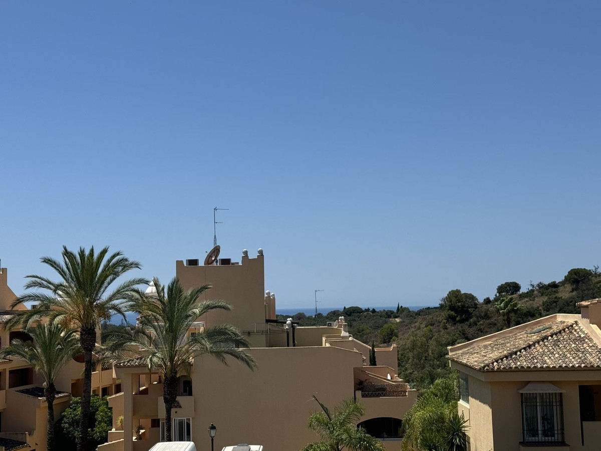 3 Bed Apartment for sale in Elviria Costa Del Sol, Málaga, Spain