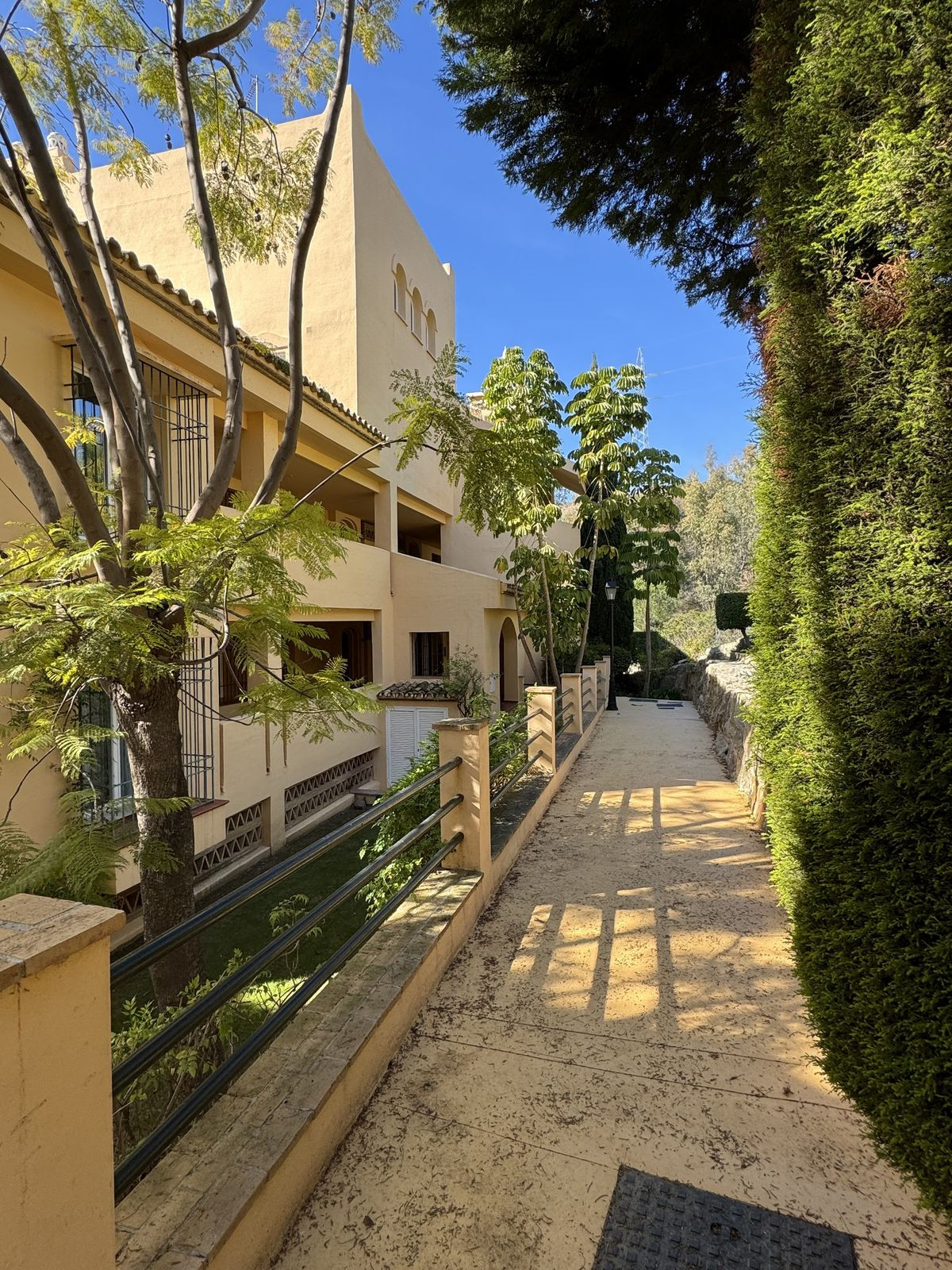 3 Bed Apartment for sale in Elviria Costa Del Sol, Málaga, Spain