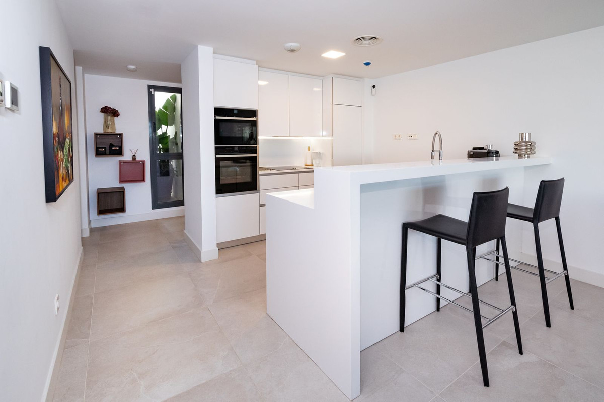 3 Bed Apartment for sale in Cabopino Costa Del Sol, Málaga, Spain