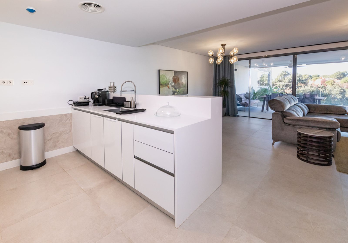 3 Bed Apartment for sale in Cabopino Costa Del Sol, Málaga, Spain