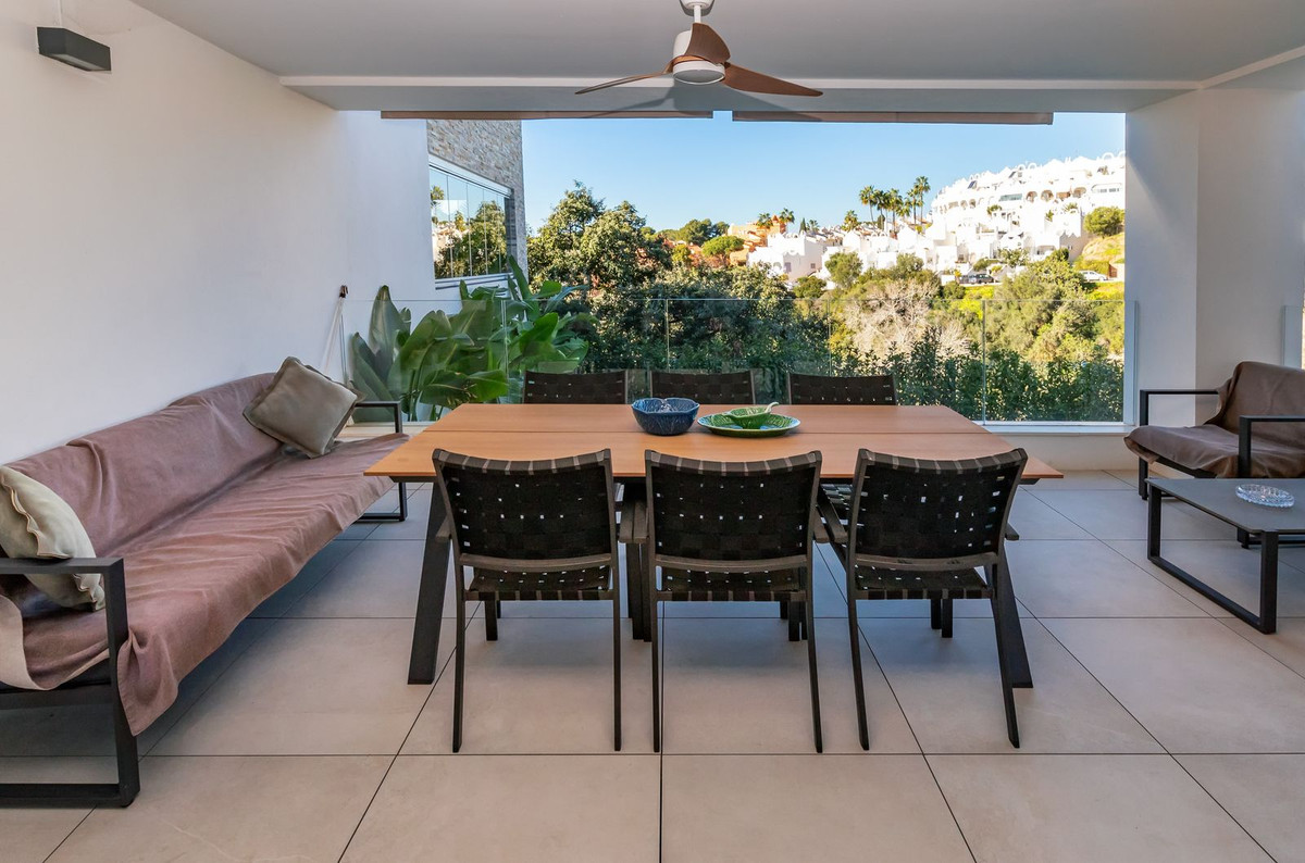 3 Bed Apartment for sale in Cabopino Costa Del Sol, Málaga, Spain