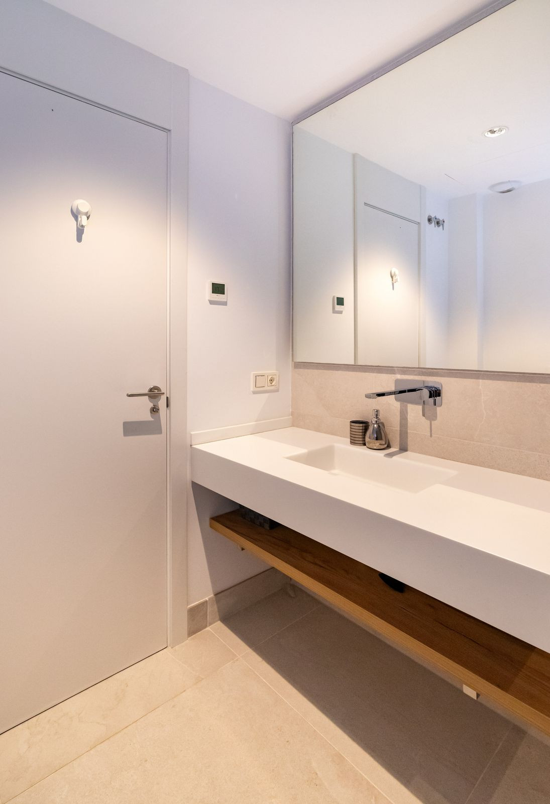 3 Bed Apartment for sale in Cabopino Costa Del Sol, Málaga, Spain