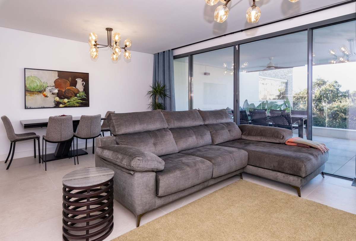 3 Bed Apartment for sale in Cabopino Costa Del Sol, Málaga, Spain