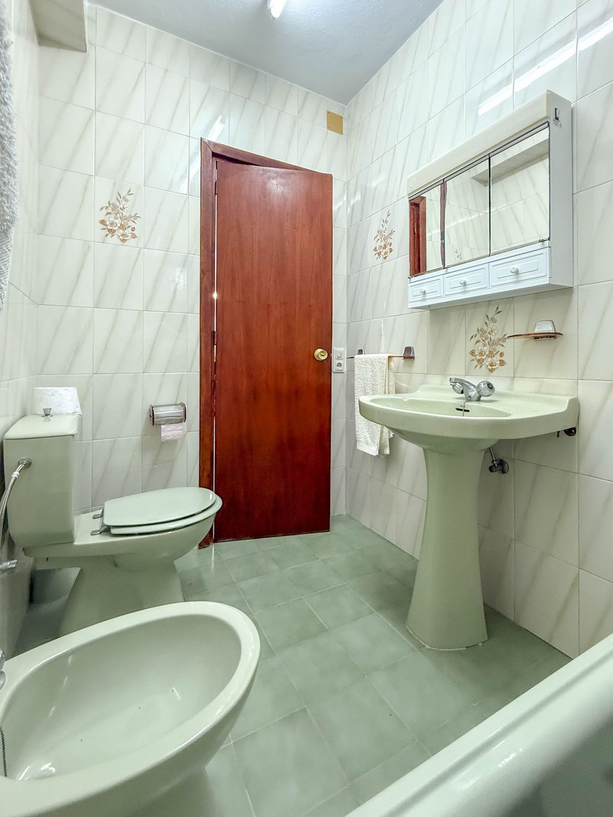 2 Bed Townhouse for sale in Guaro Costa Del Sol, Málaga, Spain