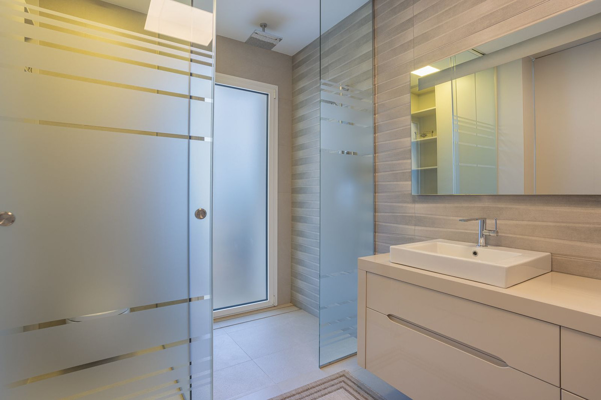 4 Bed Townhouse for sale in Orihuela Costa Blanca, Alicante, Spain