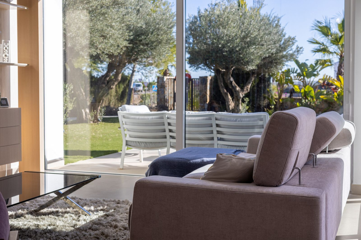 4 Bed Townhouse for sale in Orihuela Costa Blanca, Alicante, Spain