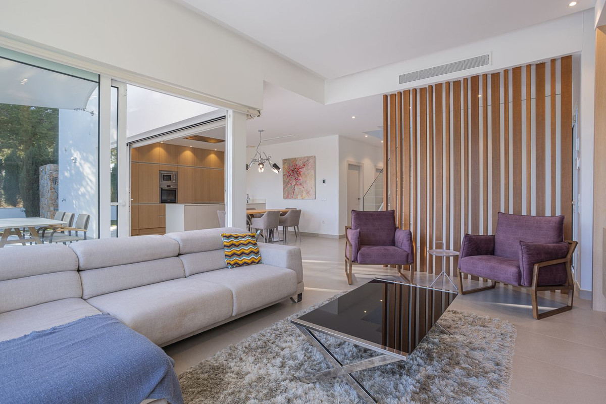 4 Bed Townhouse for sale in Orihuela Costa Blanca, Alicante, Spain