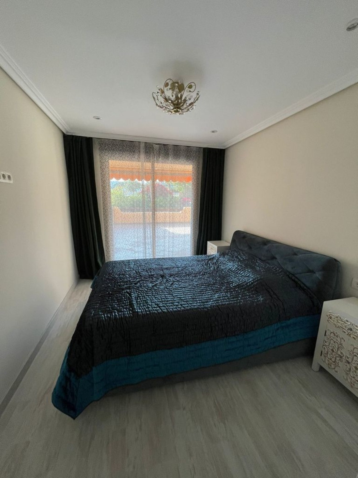 2 Bed Apartment for sale in Benahavís Costa Del Sol, Málaga, Spain