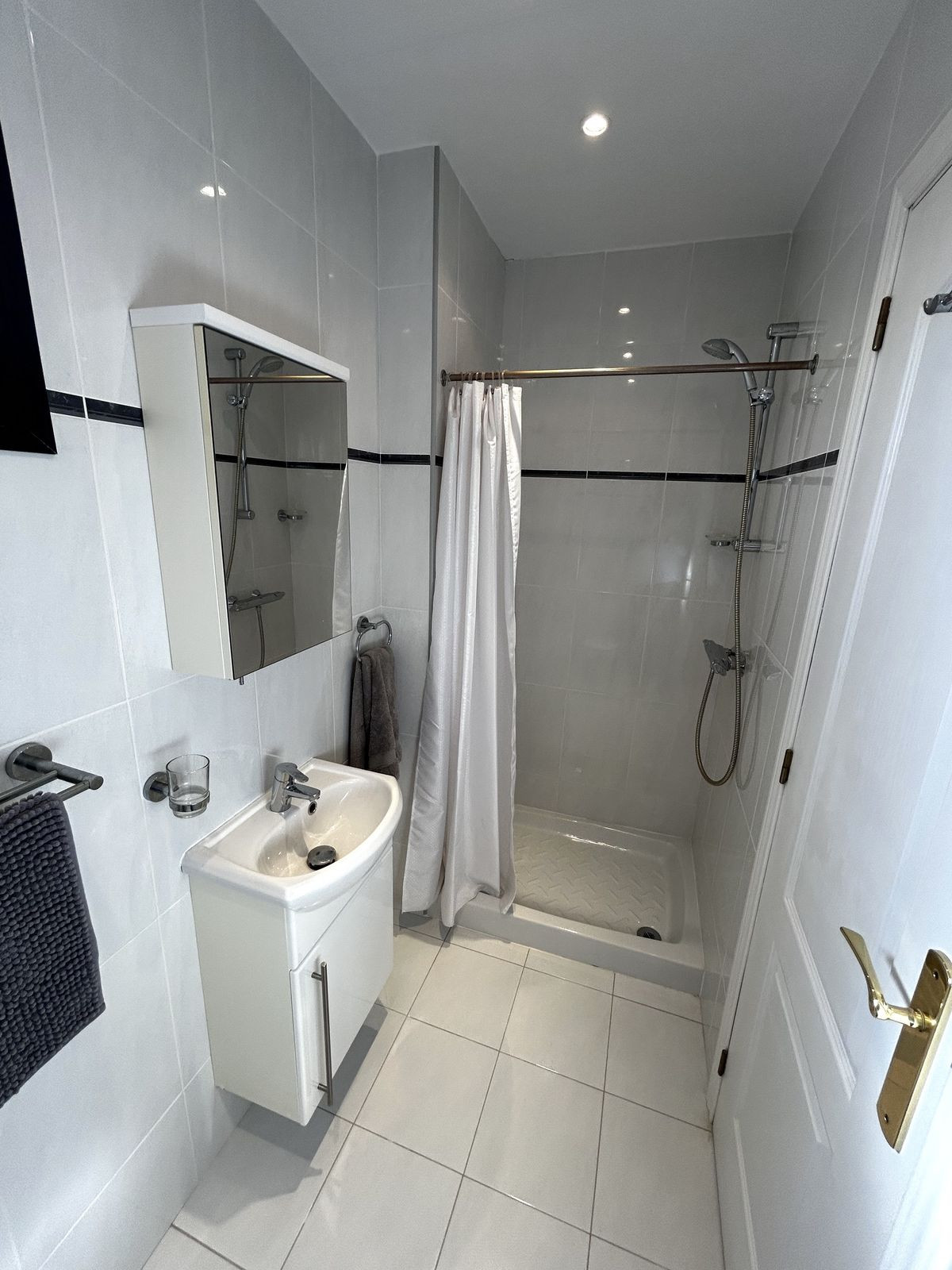 Se vende Apartamento Planta Media de 2 dormitorios en Costa Del Sol, Málaga, España