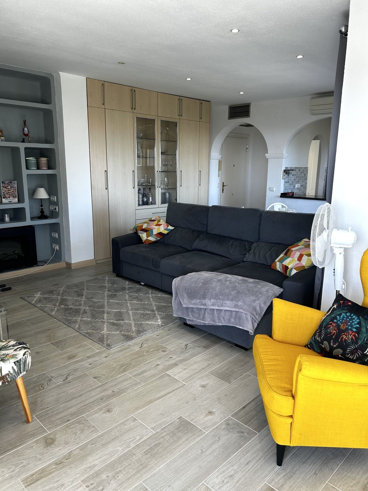 Se vende Apartamento Planta Media de 2 dormitorios en Costa Del Sol, Málaga, España