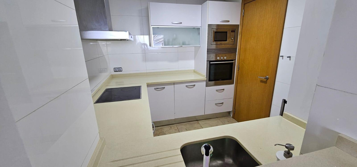 3 Bed Apartment for sale in Benalmadena Costa Del Sol, Málaga, Spain